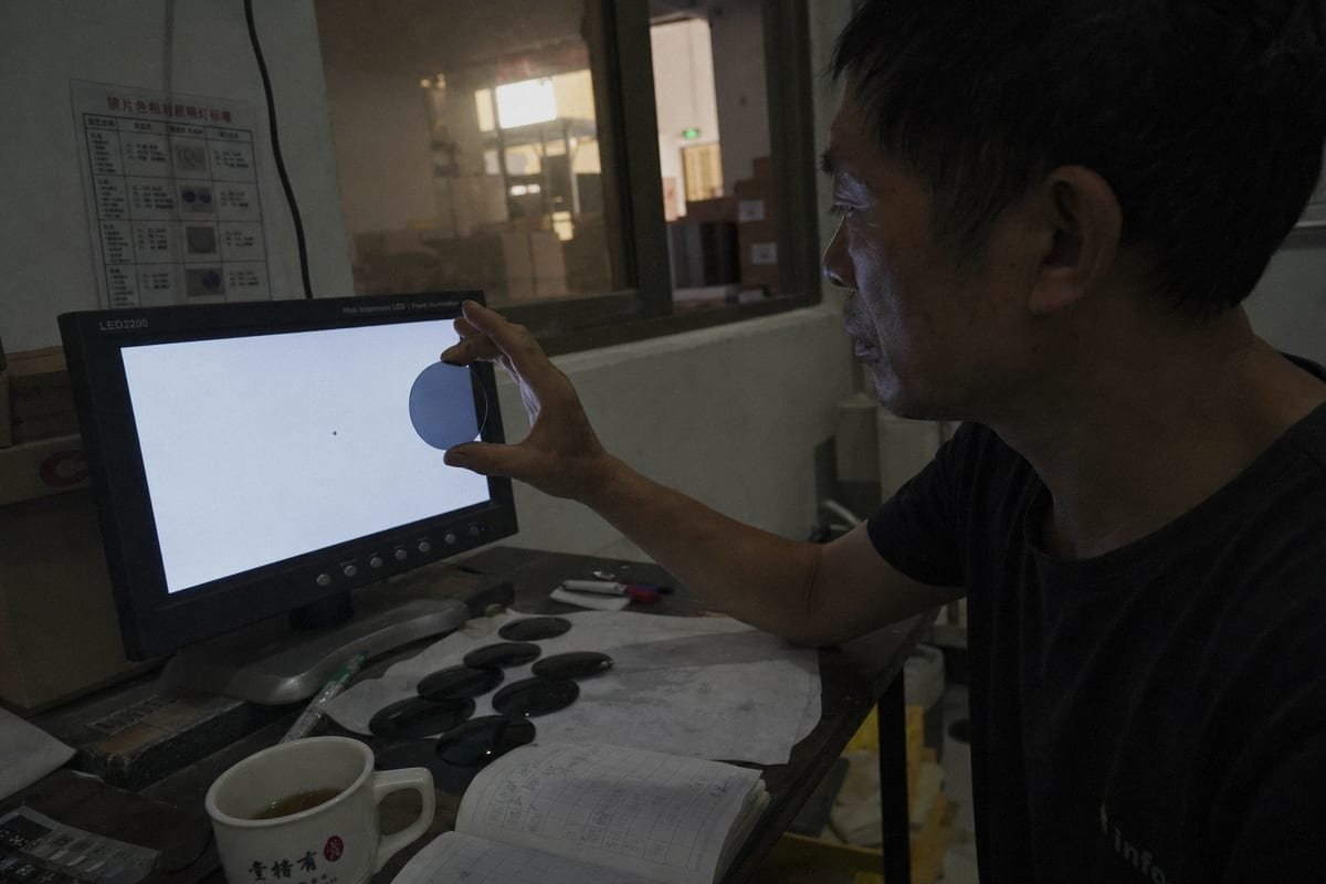 Why a trusted factory matters more than price for sourcing kids' lenses (ID#5)