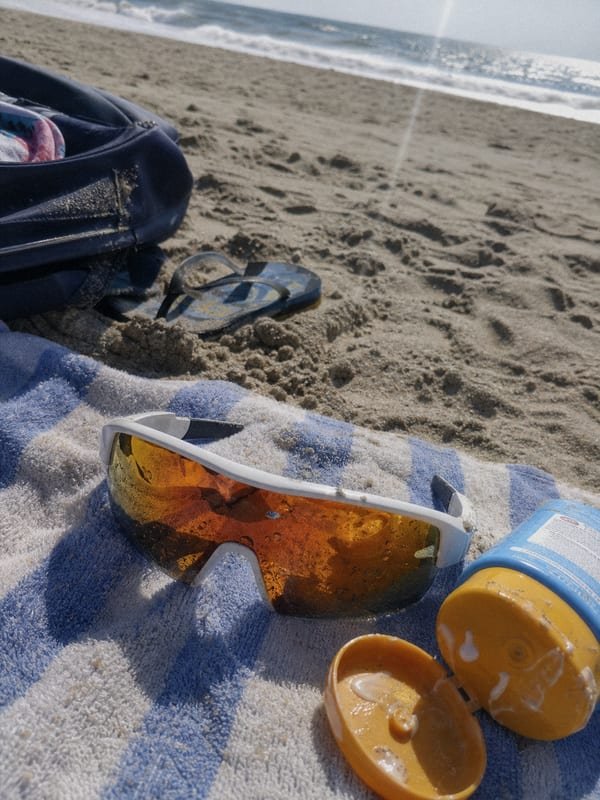 Common causes of coating peeling on children's sunglass lenses (ID#2)