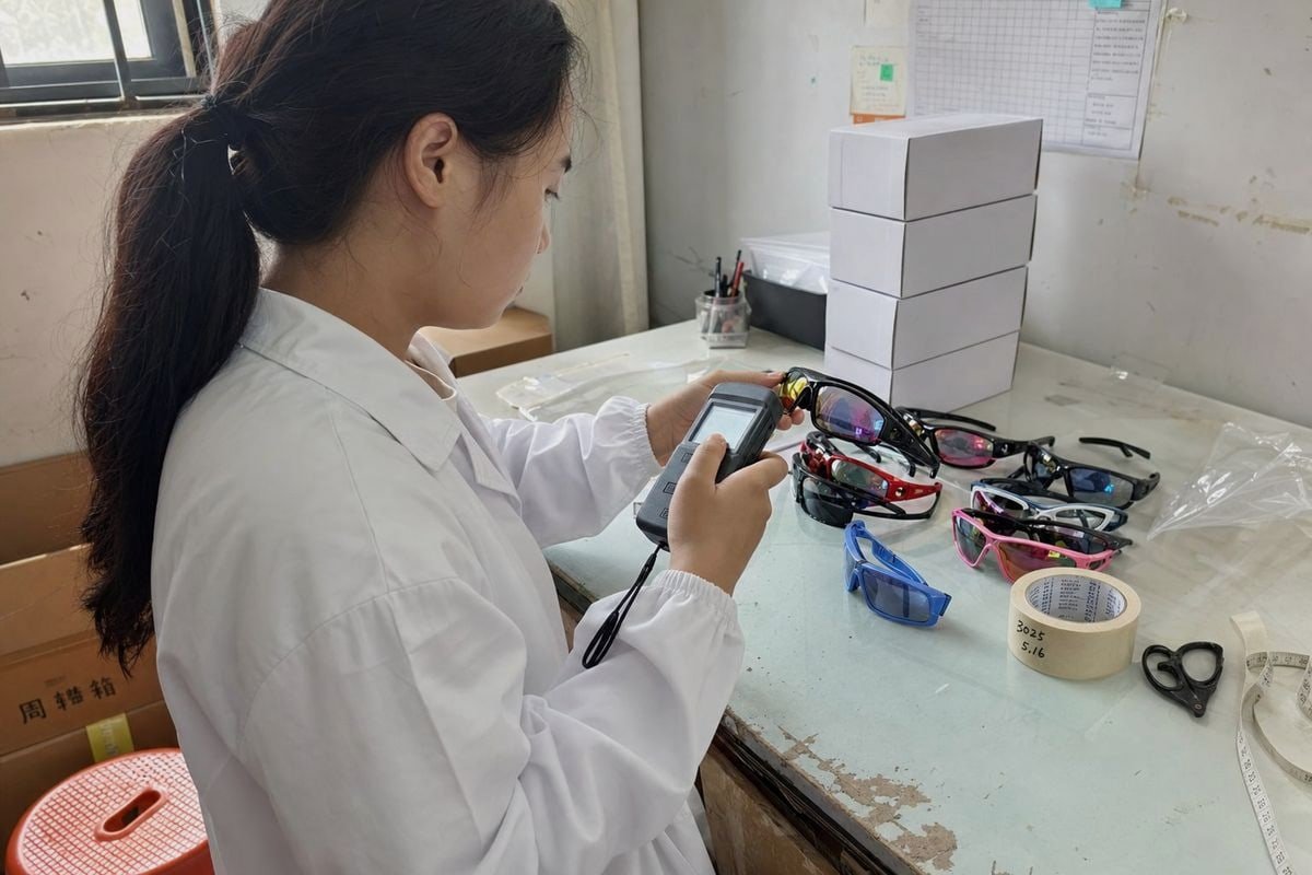 Supplier Internal QC Supplier's internal quality control stages before kids' eyewear pre-shipment inspection (ID#5)