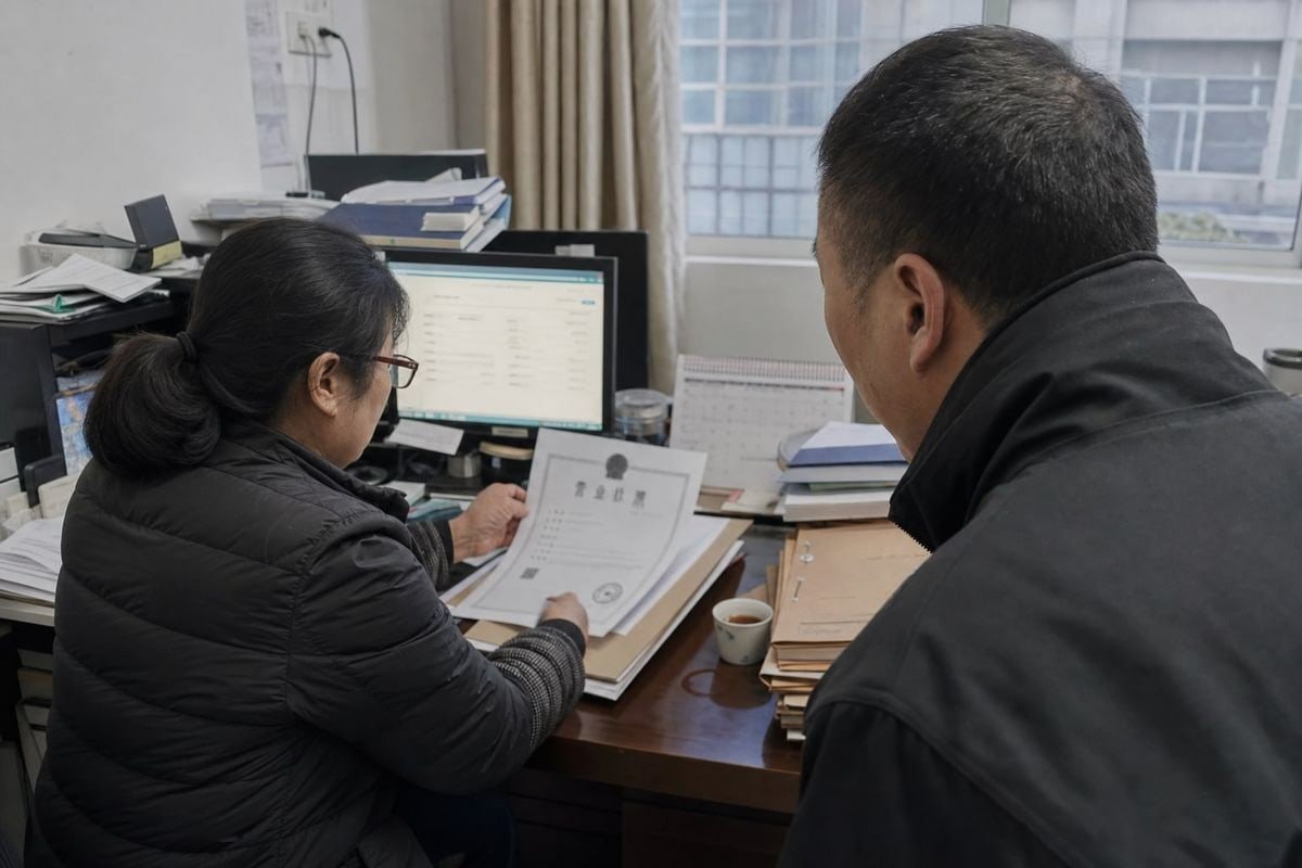 Critical audit red flags that should disqualify kids' eyewear suppliers from approval (ID#5)