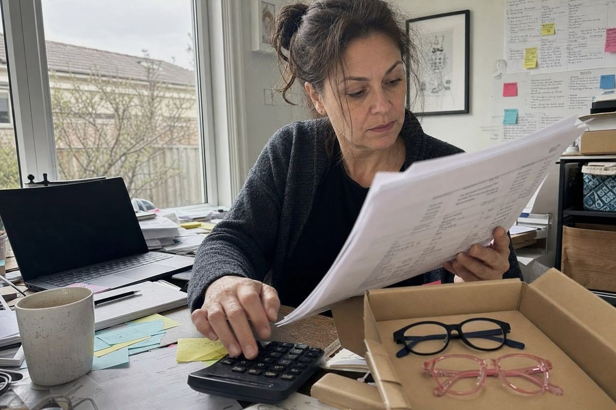 Calculating landed cost for kids' optical frames from factory to warehouse (ID#1)