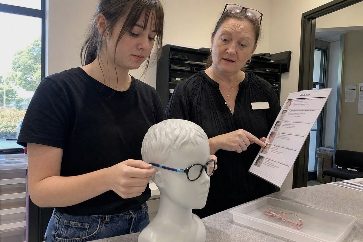 TR90 and TPEE Fitting Virtual training combined with hands-on practice for fitting TR90 and TPEE frames (ID#4)