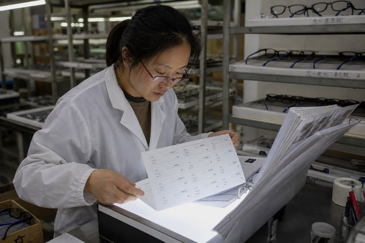 Pre-shipment label-check inspection step preventing delivery delays from missing SKU codes (ID#5)
