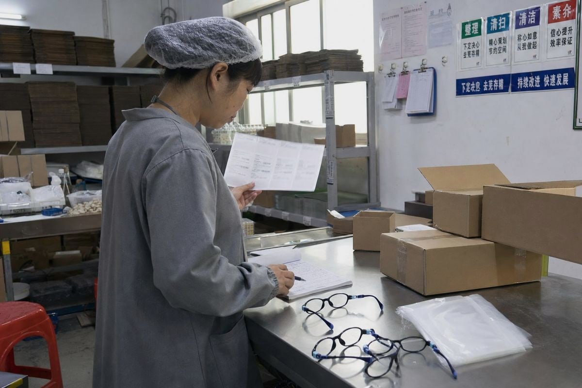 Manufacturer and Importer Details Manufacturer name, postal address, and EU responsible person contact details for GPSR compliance (ID#2)