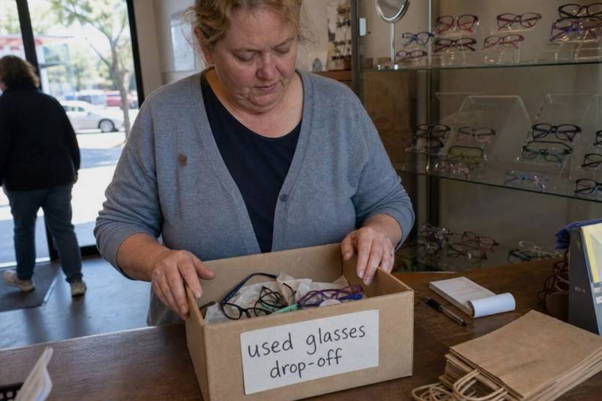 Requesting recycled or bio-based materials from OEM eyewear manufacturers like OKAY EYEWEAR (ID#5)